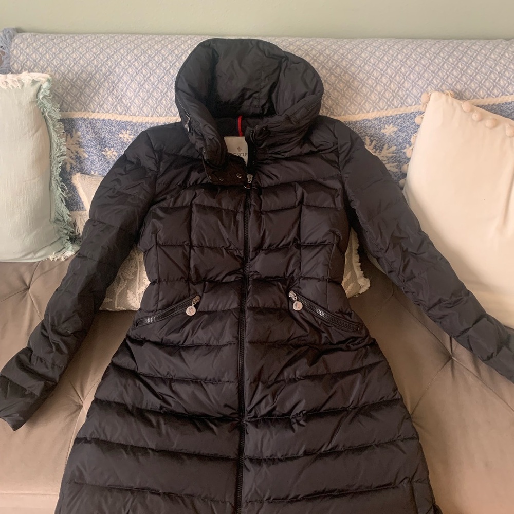 Moncler size small flamette
